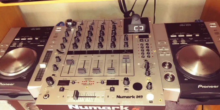 Pioneer CDJ-400 Numark DM2002Xプロマスターミキサー Pioneer CDJ-400 Numark DM2002Xプロマスターミキサー