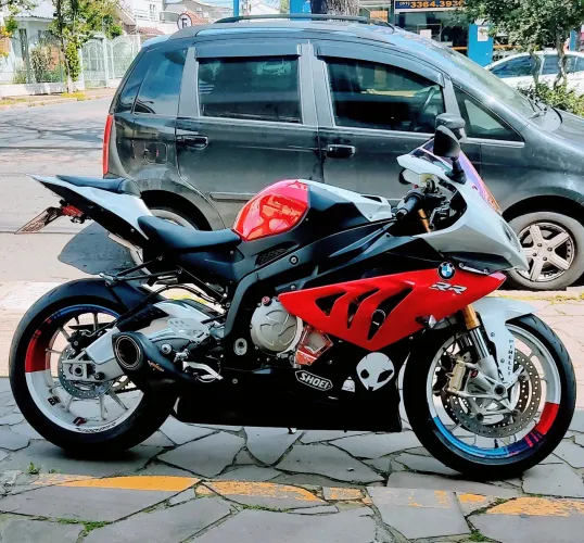 BMW S1000rr - Versão única - Estudo Propostas