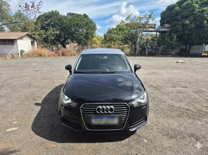 Audi A1 Sportback 1.4 TFSI 5P S-tronic 2014