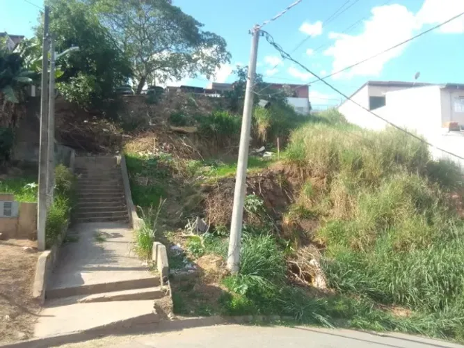 lote/faz frente para 2 ruas/campo limpo pta-sp/pq internacional/aceita entrada + parcelas
