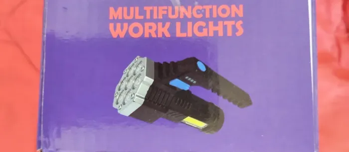 Lanterna de LED Multifuncional