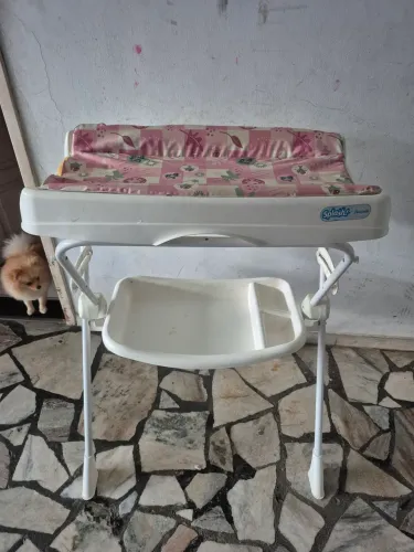 Trocador de Bebê sem banheira bem conservado