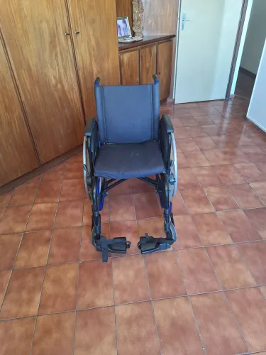Cadeira de rodas 