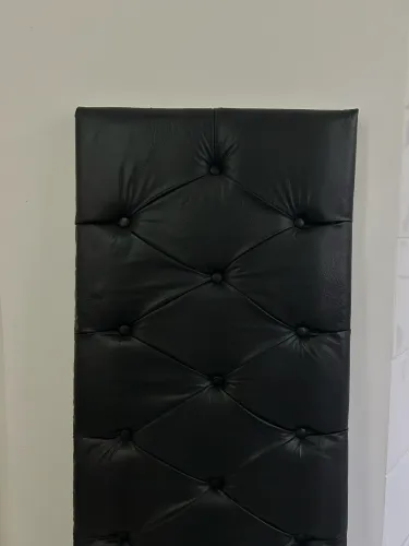 Cabeceira casal estofada preta