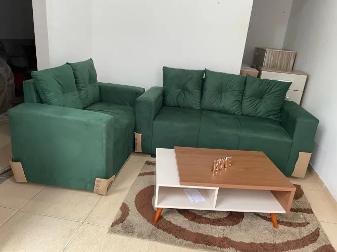 Sofá - faço modelos sob encomenda 