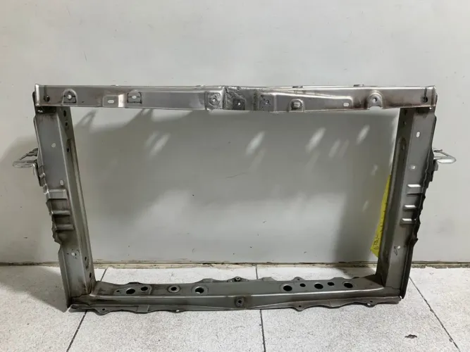 Painel frontal Toyota etios 2013/2021