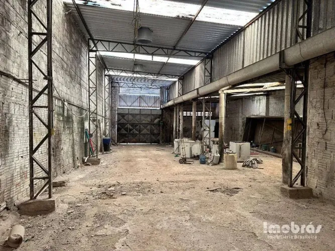Galpão para alugar, 300 m² por R$ 3.091,00/mês - Mondubim - Fortaleza/CE