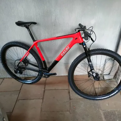 Caloi Elite Carbon Sport