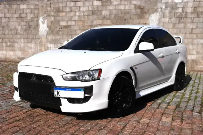 Mitsubishi Lancer 2.0 16V 160cv Aut. 2013