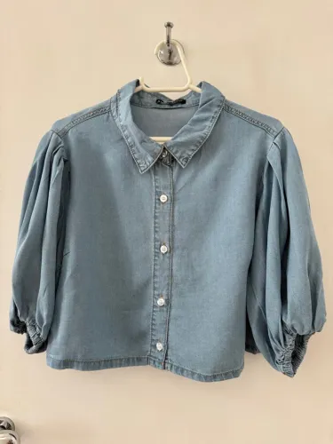 Blusa Curta - Manga Bufante - Tam G