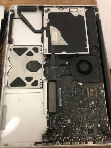 MacBook Pro 13" - Peças para Reparo