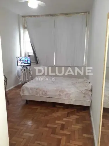 Apartamento - / Residencial / Botafogo