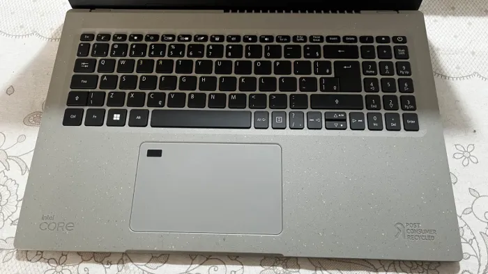 Vendo Notebook Acer Aspire 5 - i5 10 geração - Valor R$ 2200,00