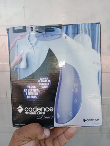 Passadeira a Vapor Cadence Lisser