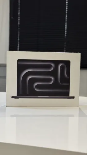 MacBook Pro M4 16GB de RAM | 512GB