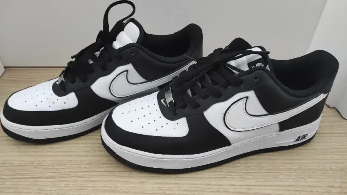 NIKE Air Force 1 Branco/Preto