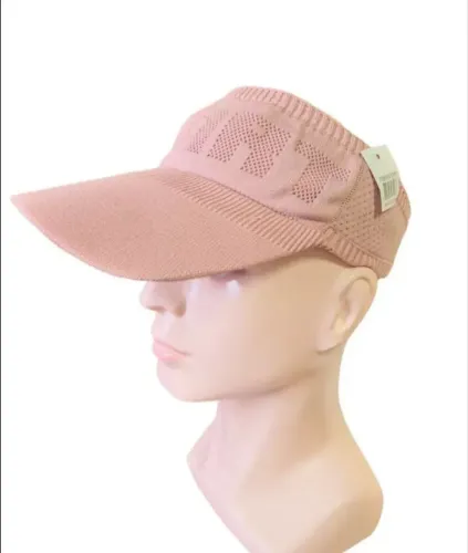 Vendo boné viseira tricô