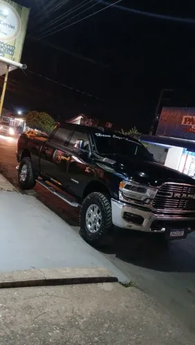 RAM LARAMIE 2500 2023