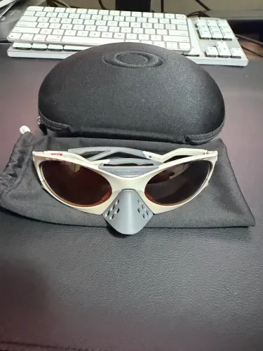 Oakley Plantaris