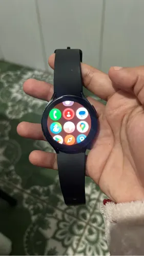 SAMSUNG GALAXY WATCH4
