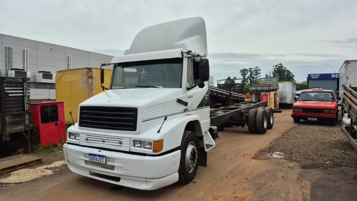 1618 89 Truck Reduzido