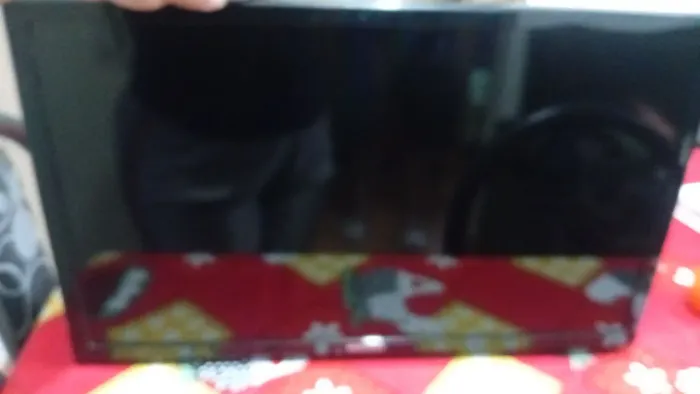 Vendo tv NÃO e smart 