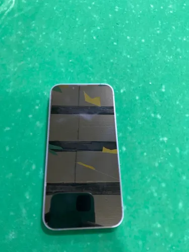 iPhone 14