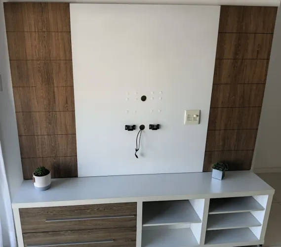 Lindo Rack com Painel
