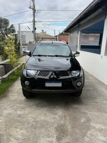 Mitsubishi L200 Triton HPE 3.2 CD TB Int.diesel AUT 2009