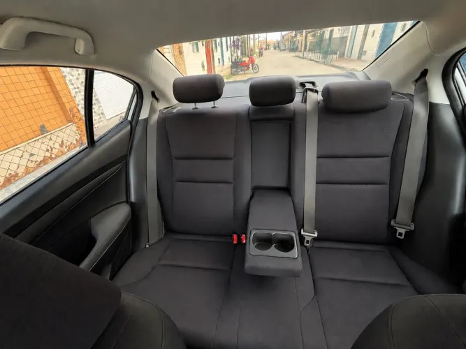 Honda City Sedan DX 1.5 Flex 16V Mec. 2011