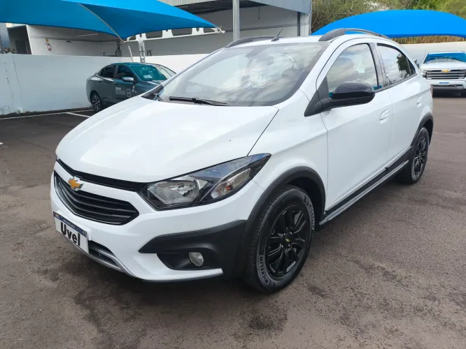 Chevrolet Onix Activ 1.4 8V Flex Mec. 4P 2019