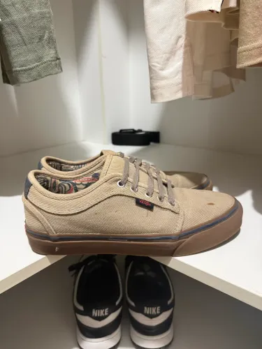 Tênis Vans - número 39
