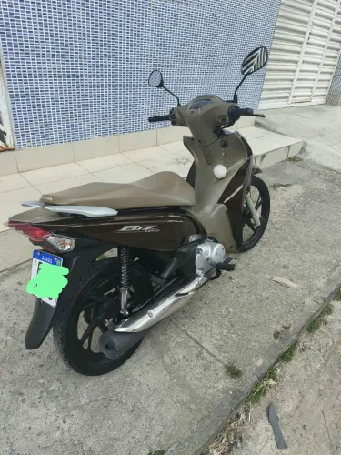 Biz 125 ex marron , moto em perfeito estado de conservação segundo dono.