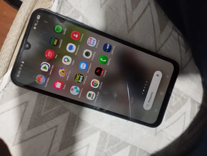Vendo celular a15 novo