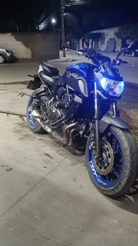 Yamaha mt07 ano 2021