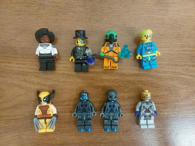 lego minifiguras variadas