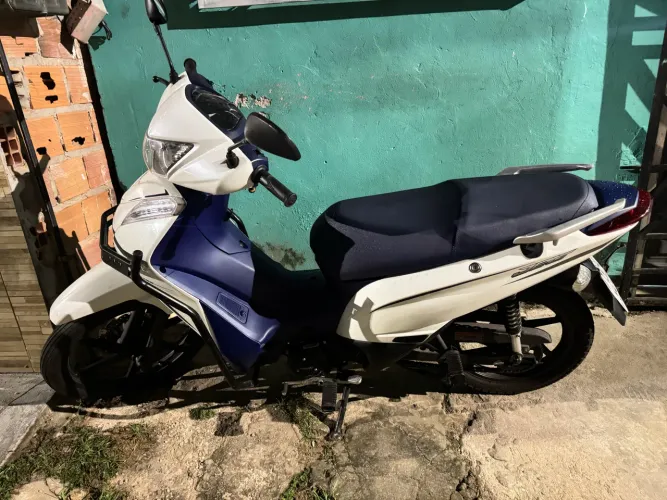 Troco jet 125s 2026 em moto maior ou carro