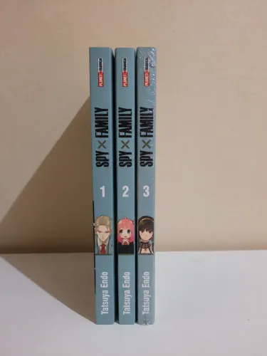 Spy vs Family Vol.1 ao 3