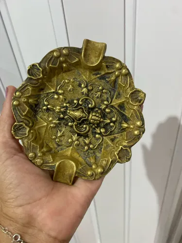 Cinzeiro em bronze