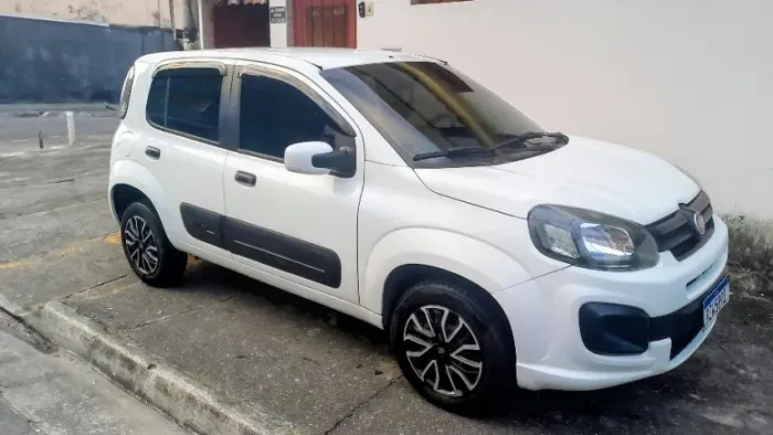 Fiat Uno Drive 1.0 Flex 6V 5P 2018