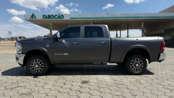 Ram 3500 Limited Longhorn 6.7 TB CD Diesel 2022