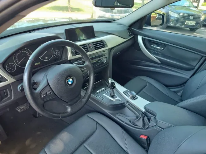 BMW 320I A 2.0 Turbo/activeflex 16V 184cv 4P 2014