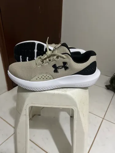 Tenis Under Armour comfort deluxe system