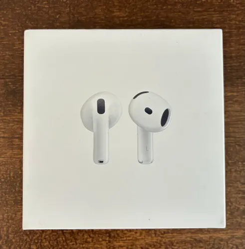 Apple AirPods 4 (Novo e Lacrado)