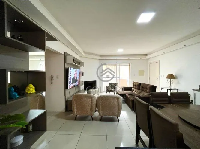 Apartamento com 3 Dormitórios próximo a Av. Dom Joaquim