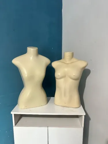 Manequins expositores