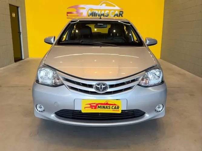 Toyota Etios XS 1.5 Flex 16V 5P Mec. 2015