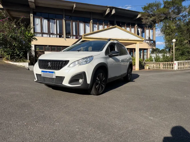 Peugeot 2008 Grife 1.6 Turbo Flex 16V 5P AUT 2020