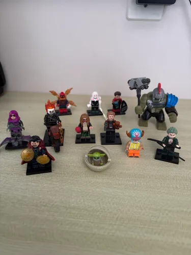 Bonecos Lego 