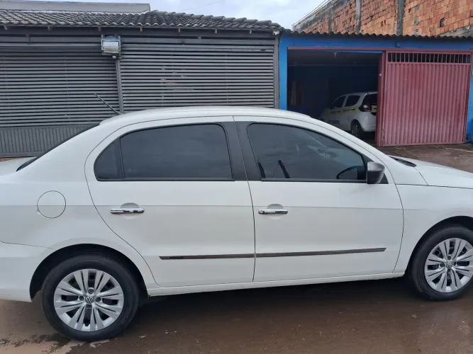 Volkswagen Voyage 1.6 MSI Flex 8V 4P 2022